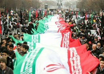 چرا باید در راهپیمایی ۲۲ بهمن ۱۴۰۳ شرکت کنیم؟