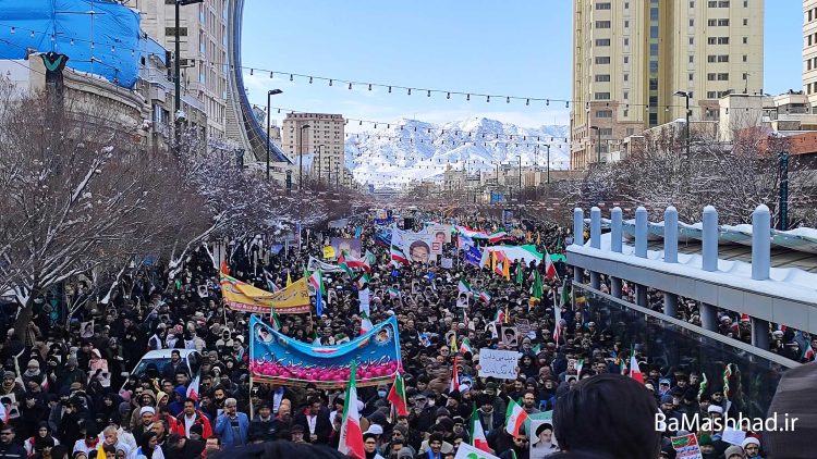 عکس راهپیمایی ۲۲ بهمن ۱۴۰۳ مشهد