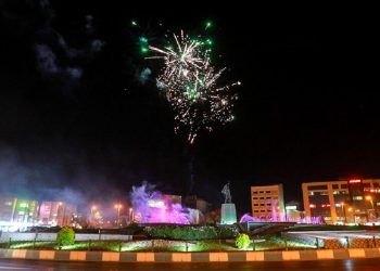 نورافشانی شب ۲۲ بهمن ۱۴۰۳ مشهد