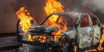 آتش گرفتن پراید راز سارقان افغان را فاش کرد