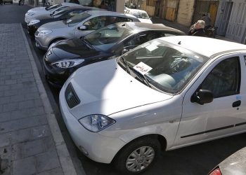 کاهش قیمت خودرو