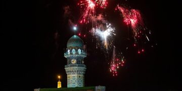 نورافشانی مشهد به مناسبت نیمه شعبان ۱۴۰۳