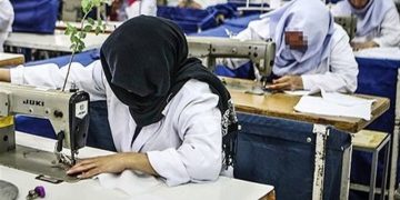 حمایت بهزیستی خراسان رضوی از ۲۰۴۰۰ زن سرپرست خانوار