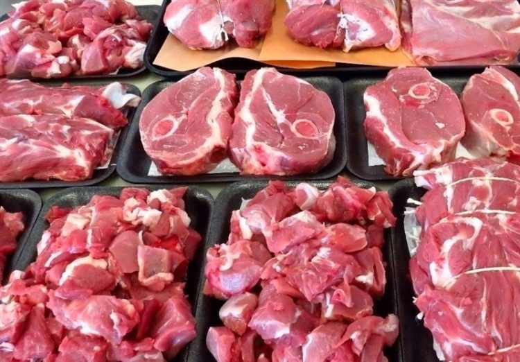 توزیع گوشت گوسفند افغانستانی و گوساله برزیلی در مشهد