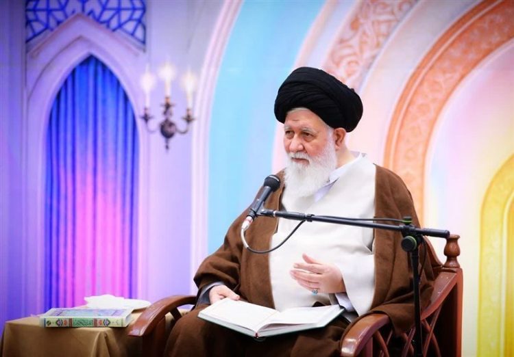 بیان اختلافنظر اشکالی ندارد، اما توهین به روسا جایز نیست