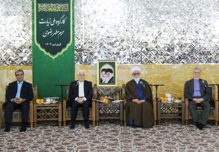 عارف: قیم مردم نیستیم/ برای پاسخ به مطالبات پای کار هستیم