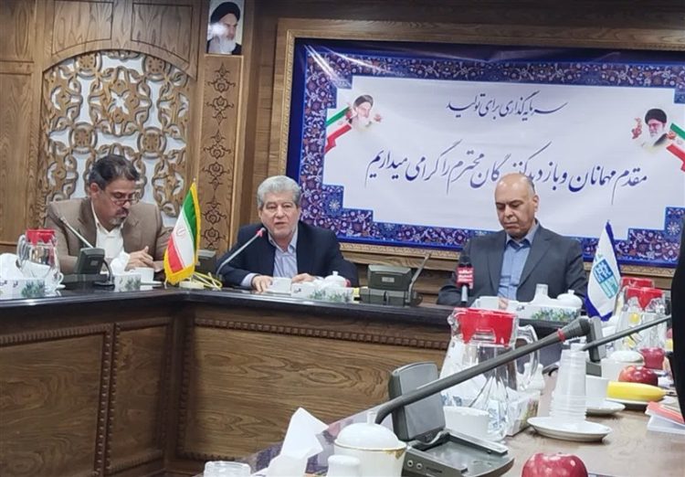 ۹۰ درصد طراحان طلا در مشهد بانوان هستند