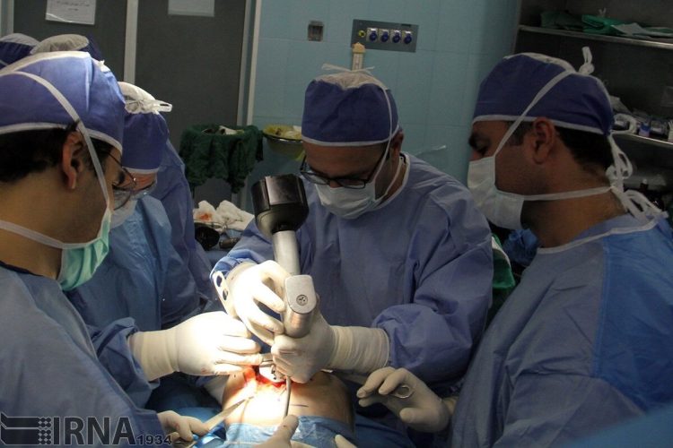 هزار دستیار تخصصی در دانشگاه علوم پزشکی مشهد تحصیل میکنند