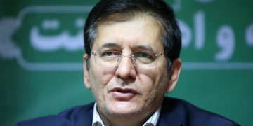 لزوم تفویض اختیارات به مدیران استانی برای توسعه پایدار کل کشور