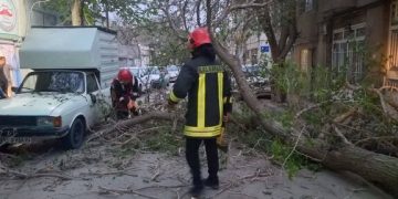 ۱۳ حادثه منجر به عملیات بر اثر طوفان در مشهد