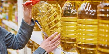 کمبود روغن خوراکی در بازار خراسان رضوی برطرف می‌شود