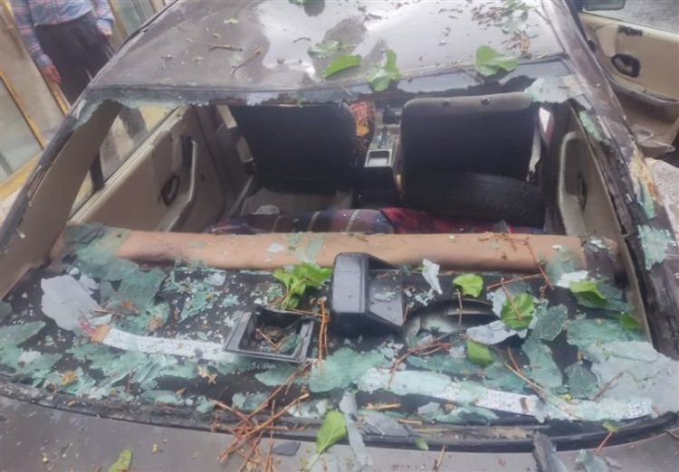 طوفان شدید مشهد ۱۴ حادثه به دنبال داشت