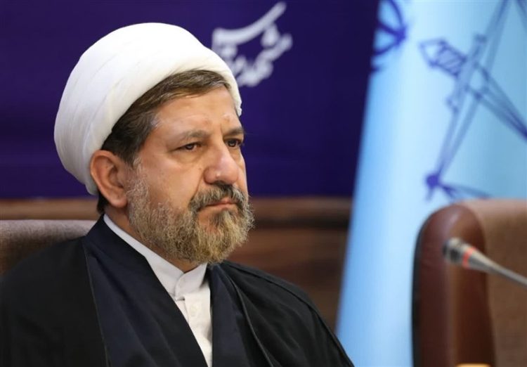 تابع رهبری معظم و پشتیبان نیروهای مسلح هستیم