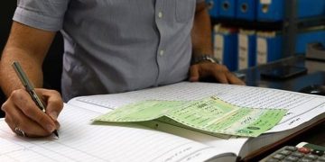 جذب بی‌رویه «سردفتران» معیشت آنان در خراسان رضوی را با چالش مواجه کرد