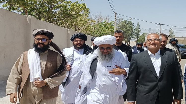 وزارت امورخارجه حکومت سرپرستی افغانستان: خدمات ایران به اتباع غیرمجاز افغانستانی حین بازگشت مطلوب است