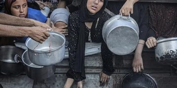 آغاز اجتماع بزرگ مشهدی ها در حمایت از مقاومت و مردم مظلوم غزه