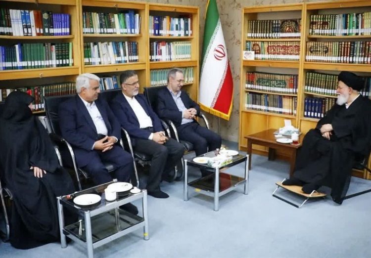 تاکید بر رفع مشکلات زیرساختی مشهد و ساماندهی زائران خارجی