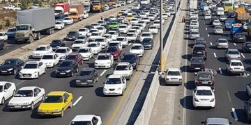 ترافیک در ورودی مشهد سنگین و پرحجم است