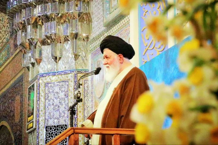 امام جمعه مشهد: ایرانیان درچشم جهانیان الگویی از یک ملت با شرافت هستند