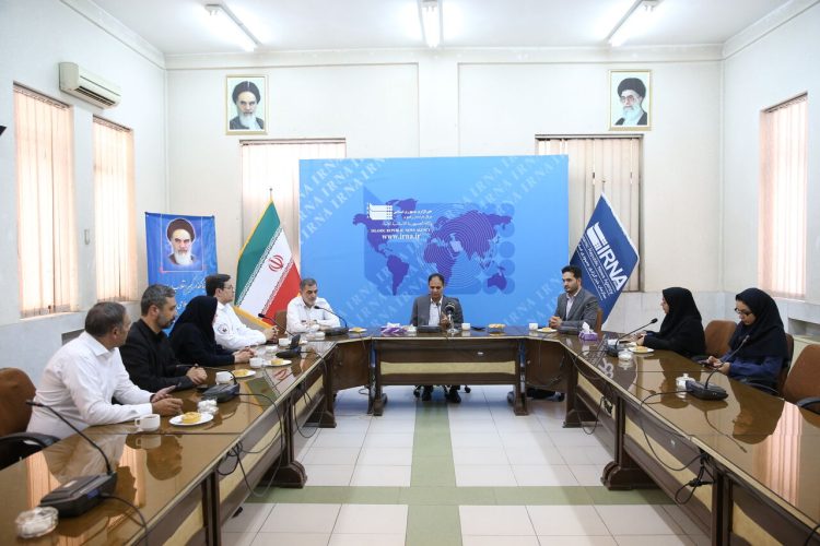 معاون درمان علوم پزشکی مشهد: خدمات رایگان و خرید تجهیزات گران چالش حوزه سلامت است