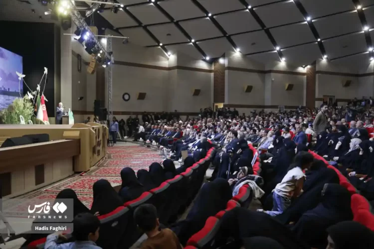 مراسم اختتامیه کنگره ۱۸۰۰۰ شهید خراسان رضوی