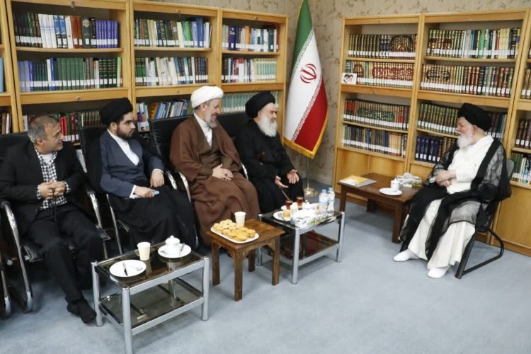 آیت الله علم الهدی: جنگ تحمیلی ۱۲ روزه باعث همبستگی بیشتر با کشورهای همسایه شد