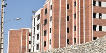 تحویل ۵۱۰ واحد مسکونی به متقاضیان مشهدی در دهه فجر