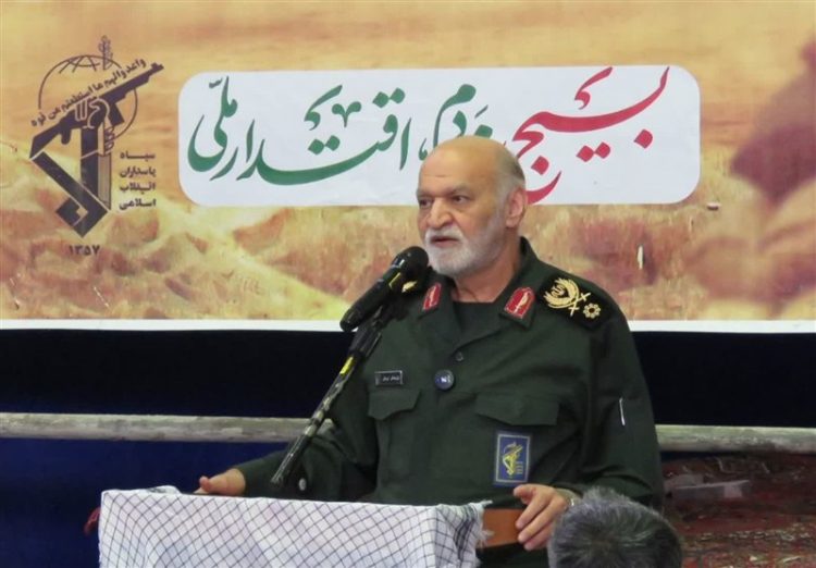 رهبری خطای محاسباتی دشمن را به نقطه ضعف مرگبارش بدل ساخت