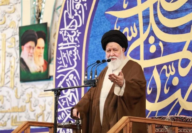 آیت‌الله سید احمد علم‌الهدی: گران‌فروشان ستون پنجم دشمن در بازار داخلی هستند