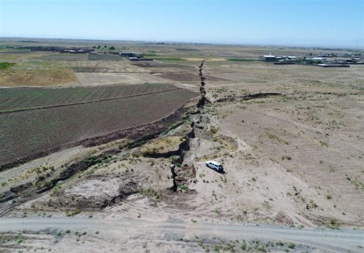 شتاب فرونشست در مشهد به صدا درآمد / ۱۷ دشت خراسان رضوی درگیر فرونشست