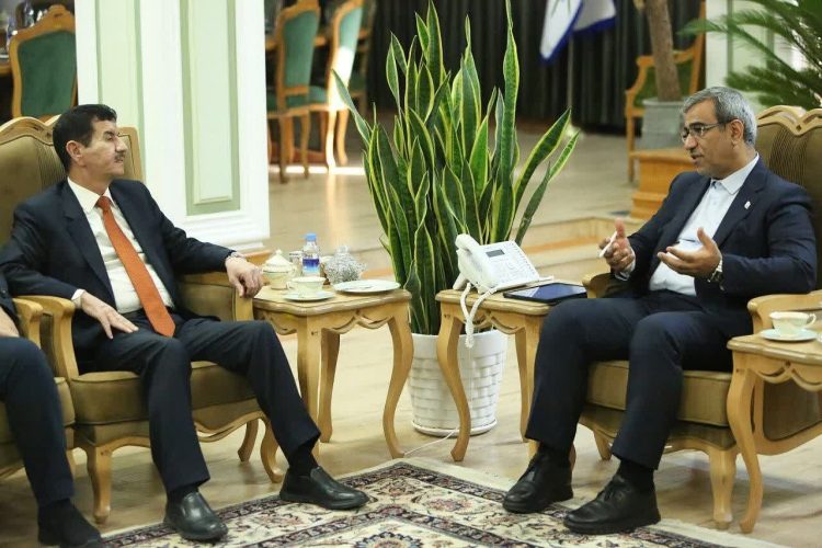 همکاری خراسان رضوی با استان نجف عراق در مدیریت شهری آغاز شد