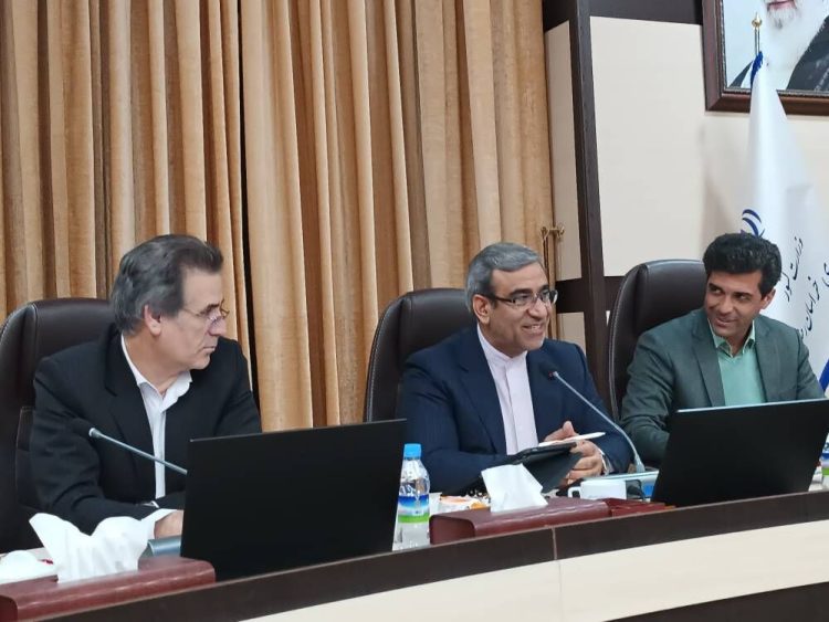 استاندار خراسان رضوی: تقویت مجموعههای مردم نهاد اولویت اصلی در استان است