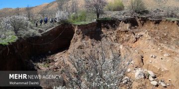 خراسان رضوی روی خط بحران؛ فرونشست از هشدار عبور کرد