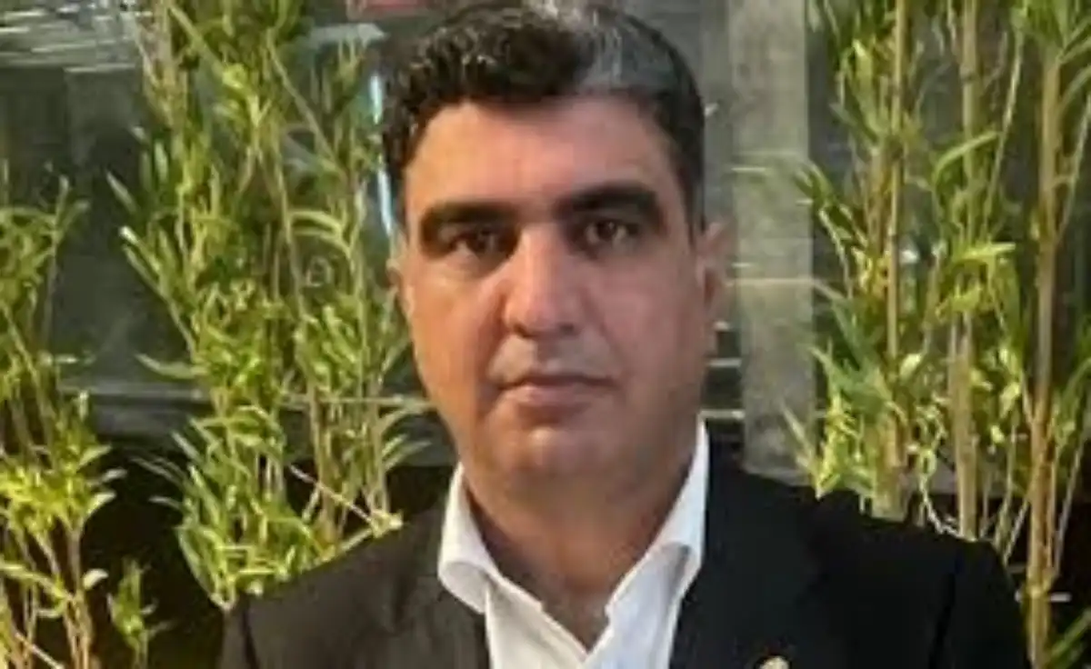 خسرو علی کردی