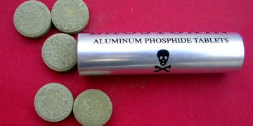 برجی: مددجوی ۳۰ ساله فیاض‌بخش مشهد با قرص برنج خودکشی کرد